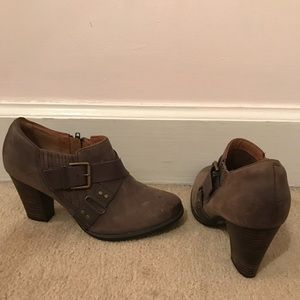 Brown Booties with buckles
